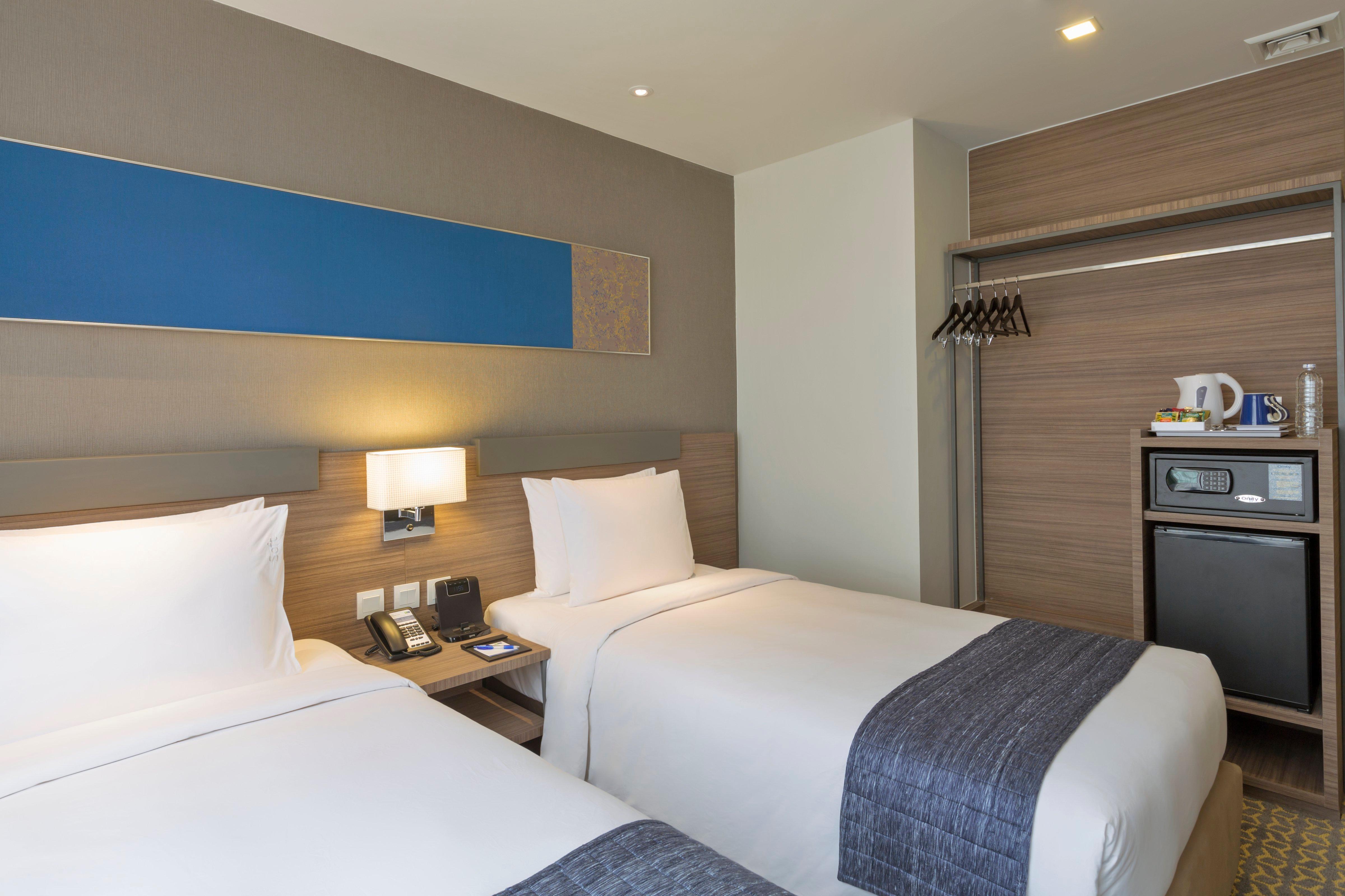 Holiday Inn Express Bangkok Sathorn By Ihg Exterior foto